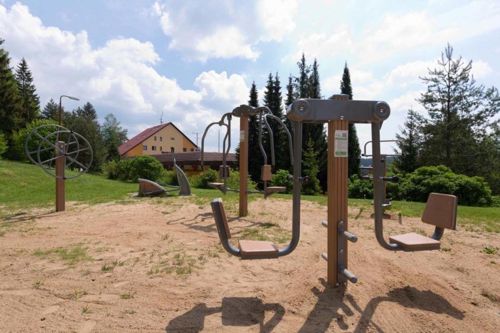 Hotel Svratka מראה חיצוני תמונה