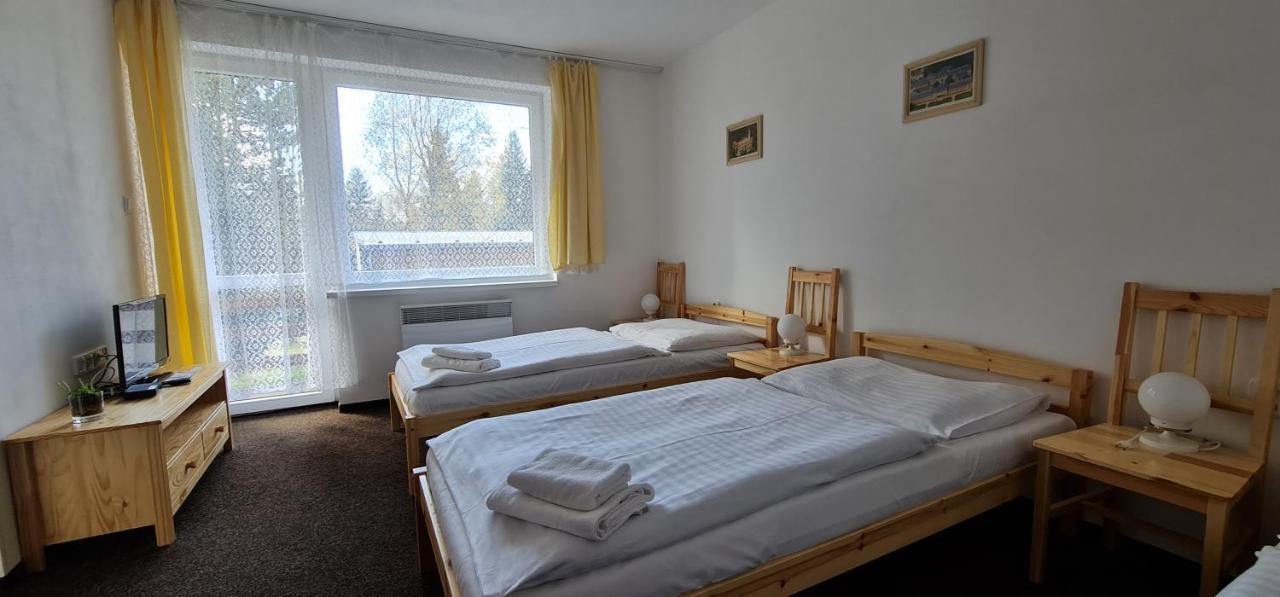 Hotel Svratka מראה חיצוני תמונה